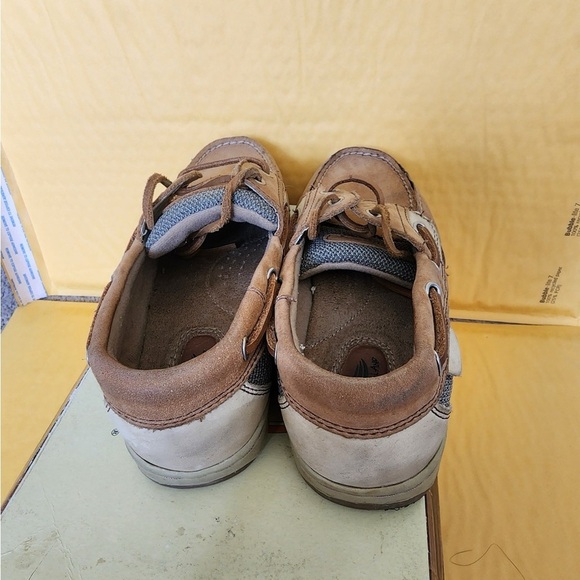 Maui Island Sz 6.5M Women’s Slip On Loafer Shoes Brown Tan Color - Picture 3 of 7